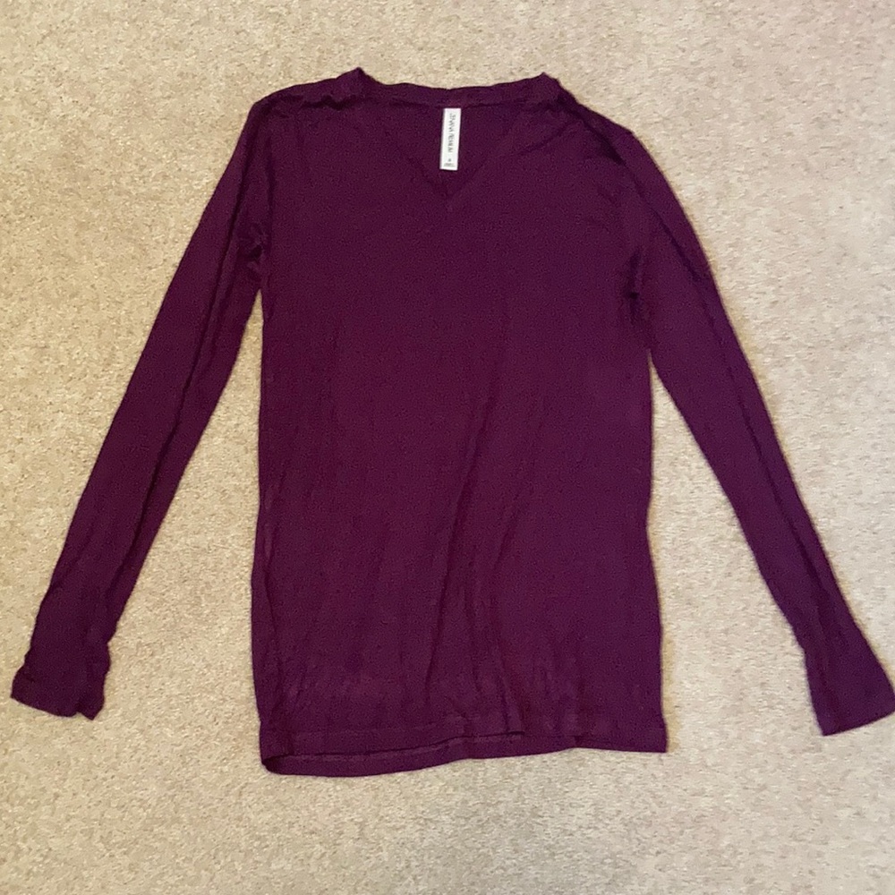 NWOT Small V Neck Long Sleeve Plum Colored Top
